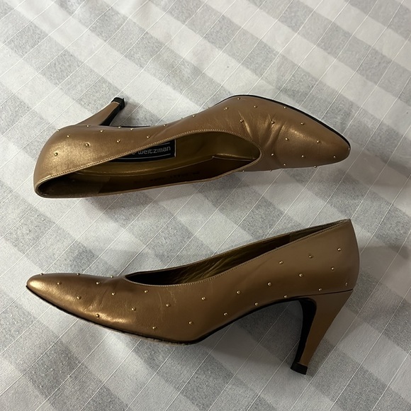 Stuart Weitzman gold with gold round studded 3” heels/pump - Picture 7 of 17